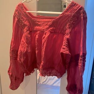 American Eagle pink crop shirt